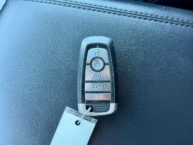 Used 2021 Ford Edge SEL w/ Convenience Package AWD/4WD image 34