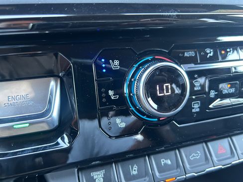 New 2026 GMC Sierra 2500 AT4X image 25