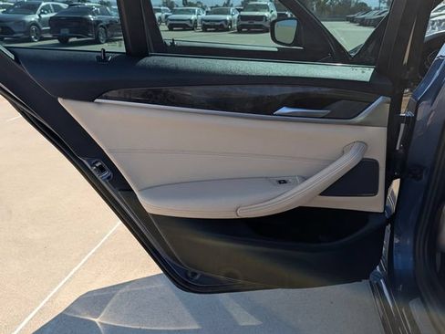 Used 2023 BMW 530e w/ Premium Package RWD image 14