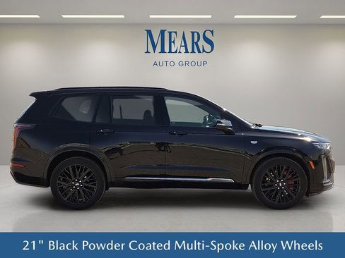 Used 2024 Cadillac XT6 Sport w/ Platinum Package AWD/4WD image 7