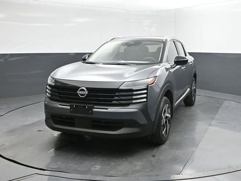 New 2026 Nissan Kicks SV w/ Illumination Package FWD image 30