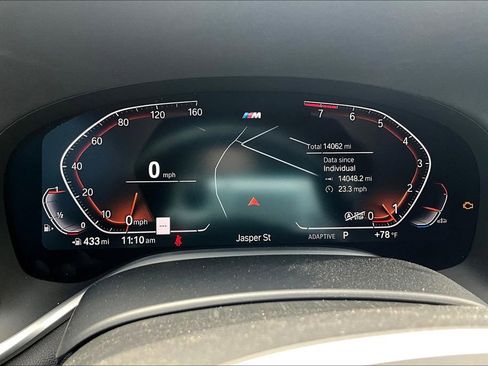 Used 2022 BMW 740i w/ M Sport Package image 26