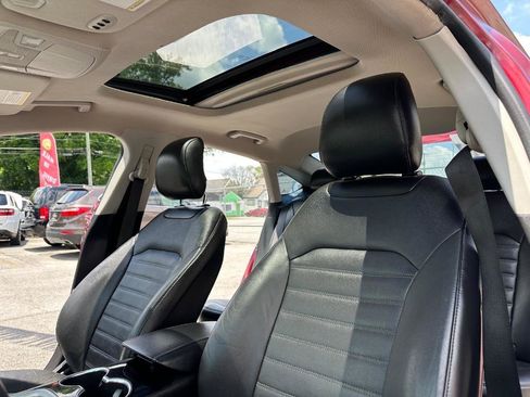 Used 2015 Ford Fusion SE w/ Equipment Group 202A FWD image 26