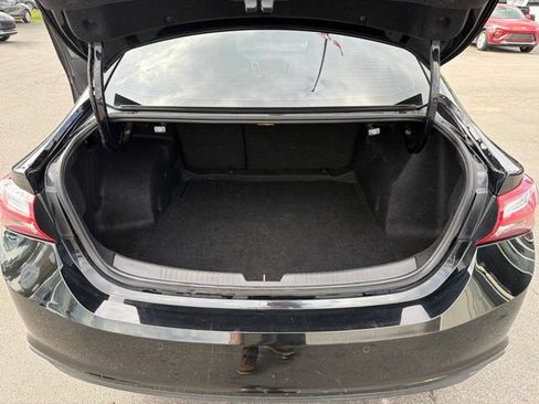 Used 2019 Chevrolet Malibu LT FWD image 25