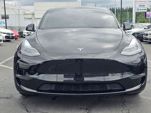 Used 2023 Tesla Model Y Performance AWD/4WD image 8