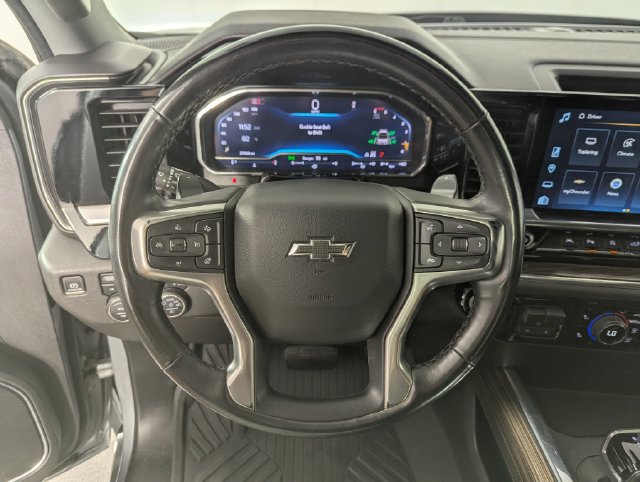 Used 2024 Chevrolet Silverado 1500 RST w/ Convenience Package II AWD/4WD image 18