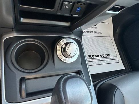 Used 2022 Toyota 4Runner SR5 Premium image 25