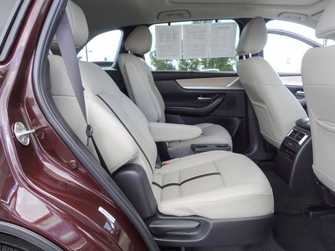 Certified 2024 MAZDA CX-90 Plug-In Hybrid w/ Premium Pkg AWD/4WD image 16