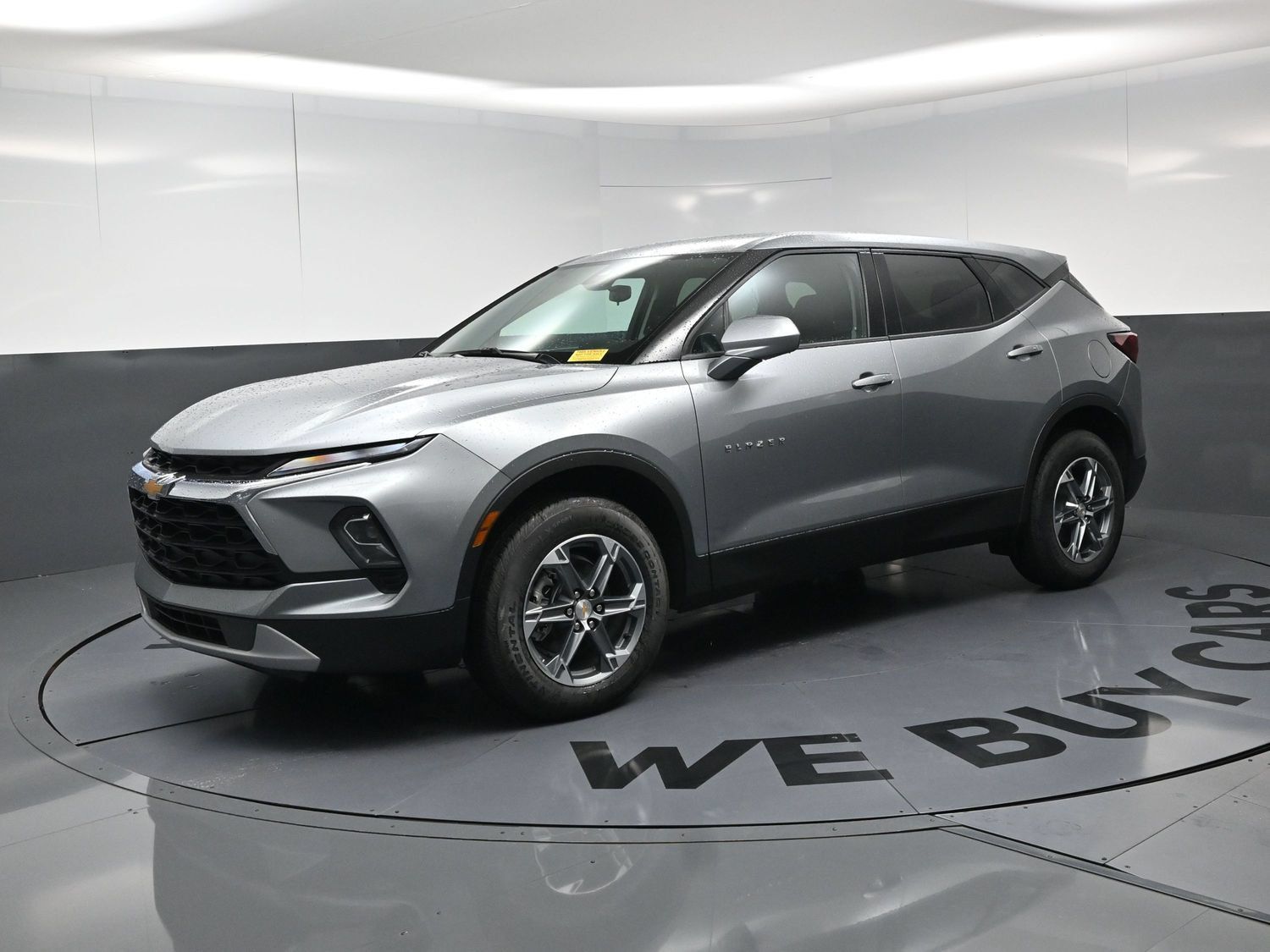 Used 2026 Chevrolet Blazer LT FWD image 11