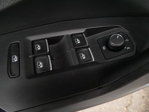 Used 2025 Volkswagen Jetta S FWD image 19