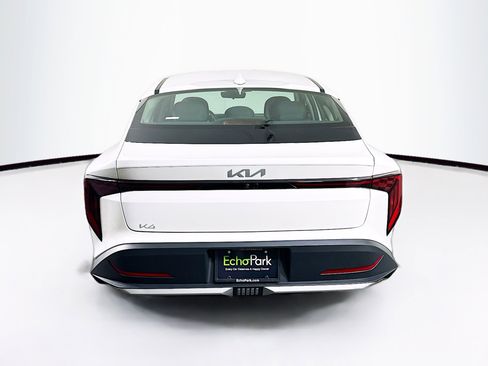 Used 2025 Kia K4 LXS image 7