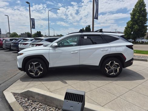 Certified 2024 Hyundai Tucson Limited AWD/4WD image 9