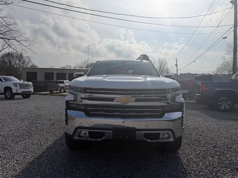 Used 2019 Chevrolet Silverado 1500 LTZ w/ LTZ Premium Package image 11