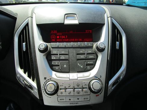 Used 2011 GMC Terrain SLE AWD/4WD image 18