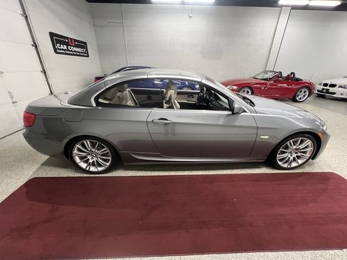 Used 2013 BMW 335i Convertible image 89