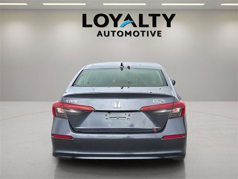 Used 2022 Honda Civic EX image 4