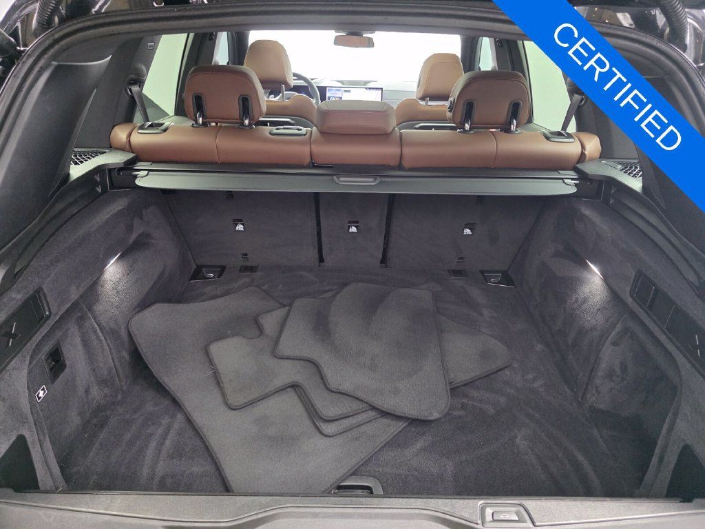 Certified 2025 BMW X5 sDrive40i w/ M Sport Package RWD image 16