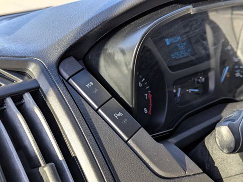 Used 2019 Ford Transit 150 XL image 27