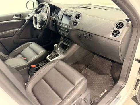 Used 2016 Volkswagen Tiguan R-Line image 28