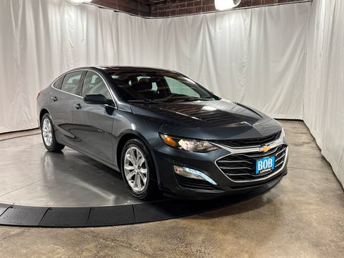 Used 2021 Chevrolet Malibu LT FWD image 10