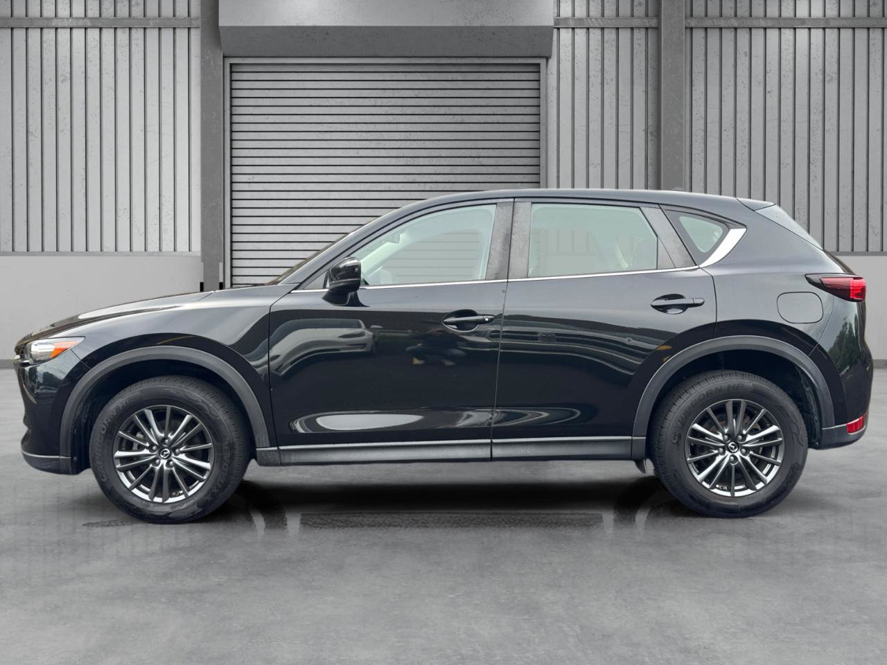 Used 2019 MAZDA CX-5 Sport FWD image 2