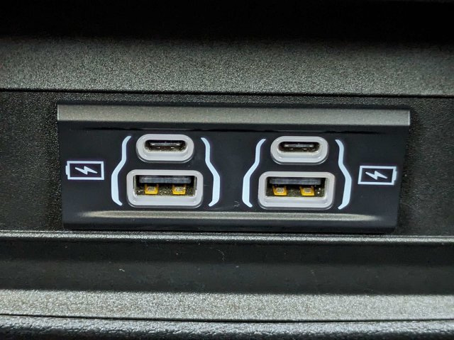 Used 2023 Jeep Grand Cherokee L Laredo AWD/4WD image 19