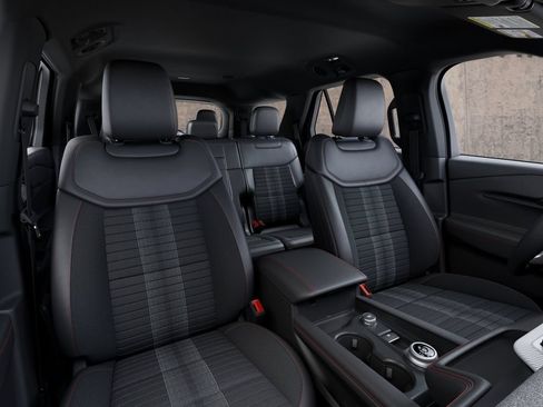 New 2027 Ford Explorer ST-Line w/ Premium Package RWD image 9