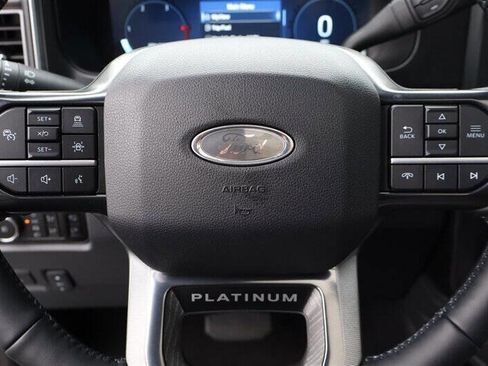 Used 2025 Ford F350 Platinum image 18