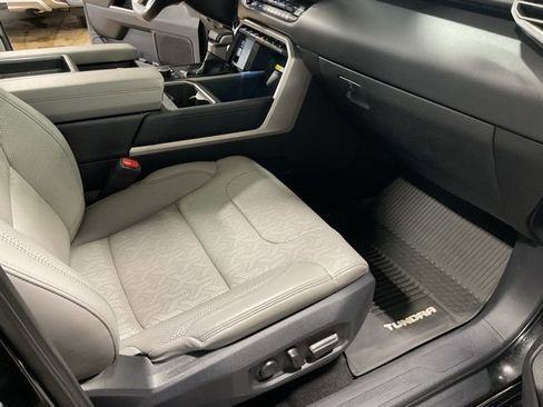 Used 2022 Toyota Tundra Limited image 20