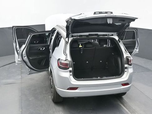 New 2025 Jeep Compass Limited w/ High Altitude Package image 75