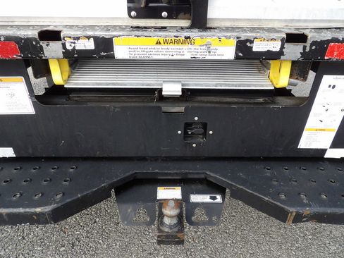 Used 2021 Ford E-350 and Econoline 350 Super Duty image 37