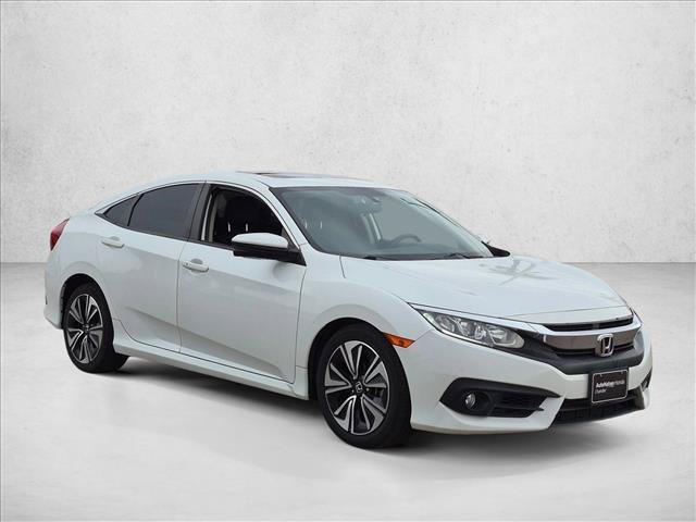 Used 2018 Honda Civic EX-T image 3