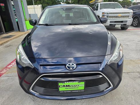 Used 2017 Toyota Yaris iA FWD image 7