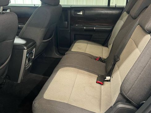 Used 2011 Ford Flex SEL FWD image 25