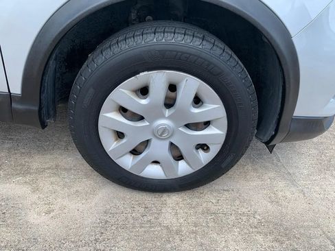 Used 2020 Nissan Rogue Sport S FWD image 25