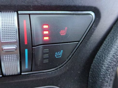 Used 2016 Ford Mustang Premium RWD image 23