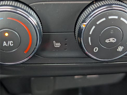 Used 2024 Chevrolet Trax LS w/ LS Convenience Package image 22