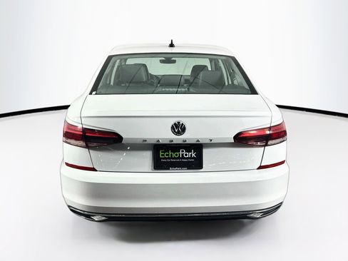 Used 2020 Volkswagen Passat 2.0T SE w/ Sunroof Package FWD image 7
