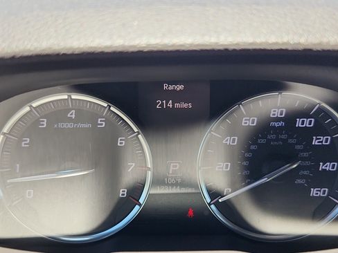 Used 2017 Acura MDX w/ Technology Package AWD/4WD image 18