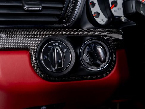 Used 2016 Porsche 911 Turbo S image 50