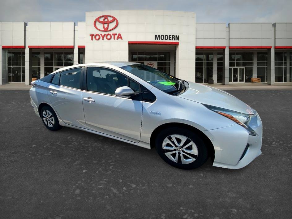 Certified 2018 Toyota Prius Two w/ Prius Two Safety Plus Package FWD image 23
