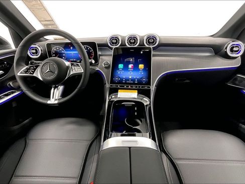 New 2026 Mercedes-Benz GLC 300 4MATIC image 5