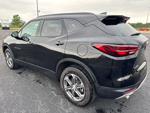 Used 2024 Chevrolet Blazer LT FWD image 6