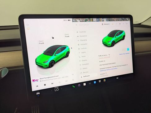 Used 2025 Tesla Model Y Performance image 10