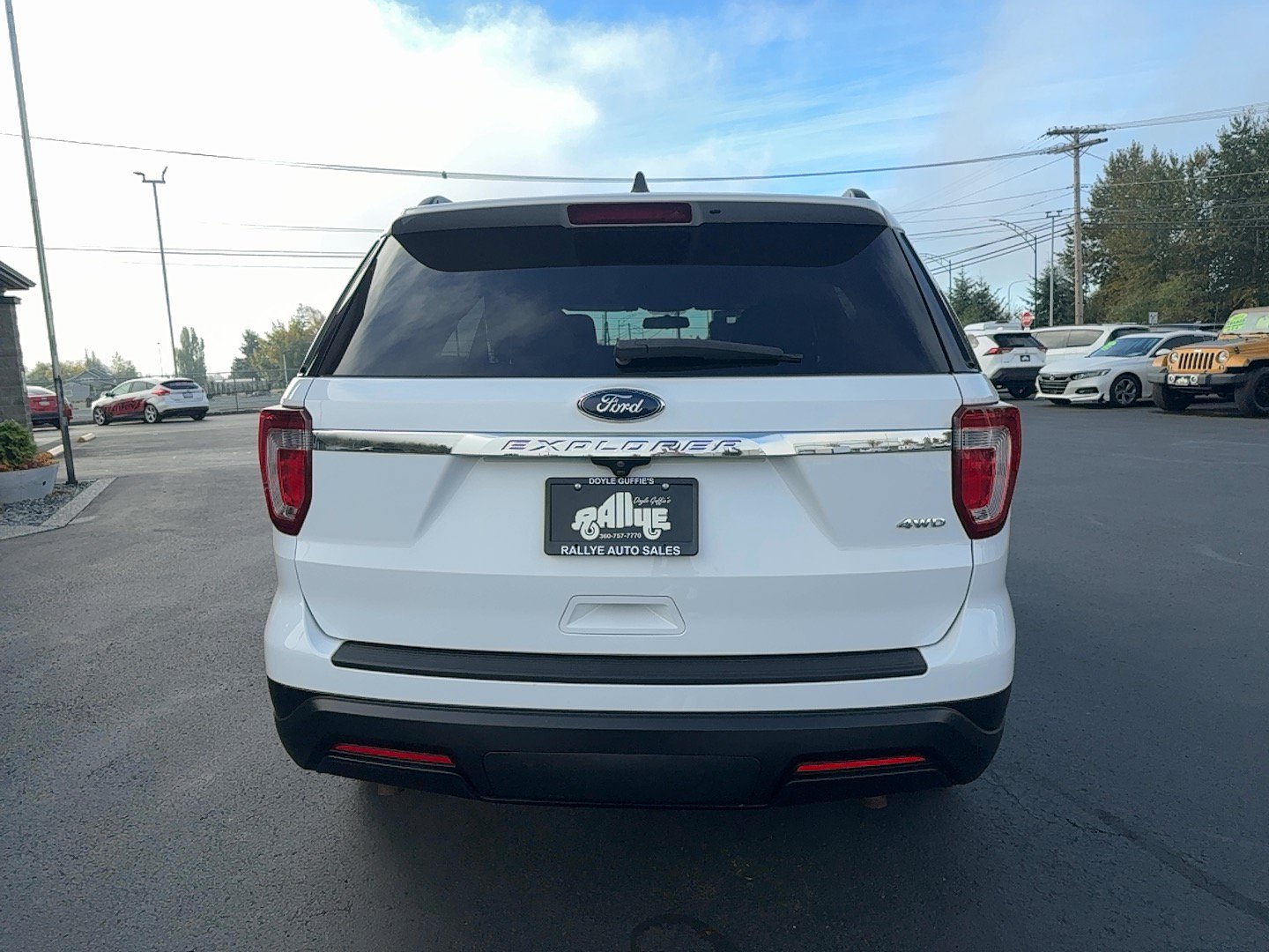 Used 2018 Ford Explorer 4WD image 6