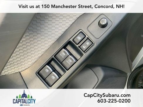 Used 2018 Subaru Forester 2.5i Premium w/ All-Weather Package image 10