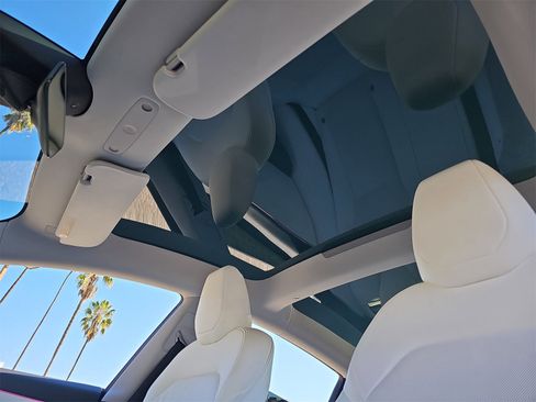 Used 2024 Tesla Model 3 Long Range image 31