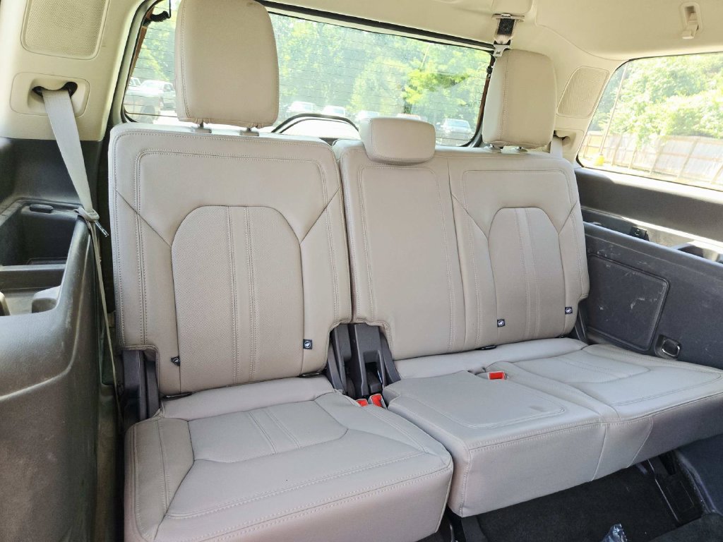 Used 2021 Ford Expedition Limited AWD/4WD image 15