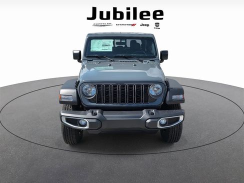 New 2026 Jeep Gladiator Sport AWD/4WD image 2