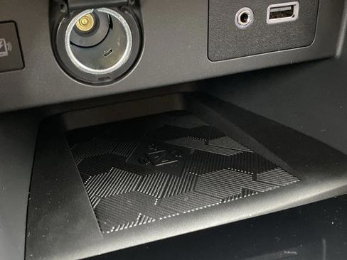 New 2025 Nissan Versa SV w/ Lighting Package image 20